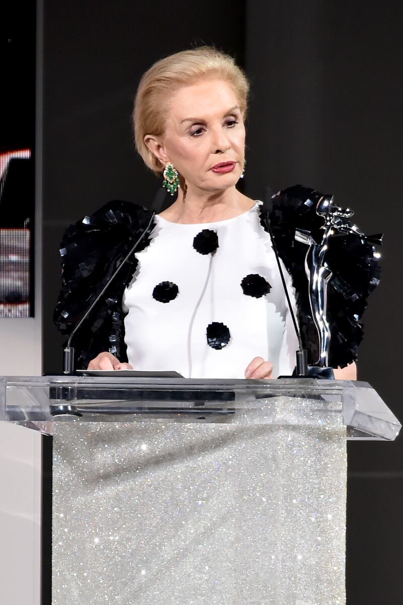 Carolina Herrera reglas para usar tacones.