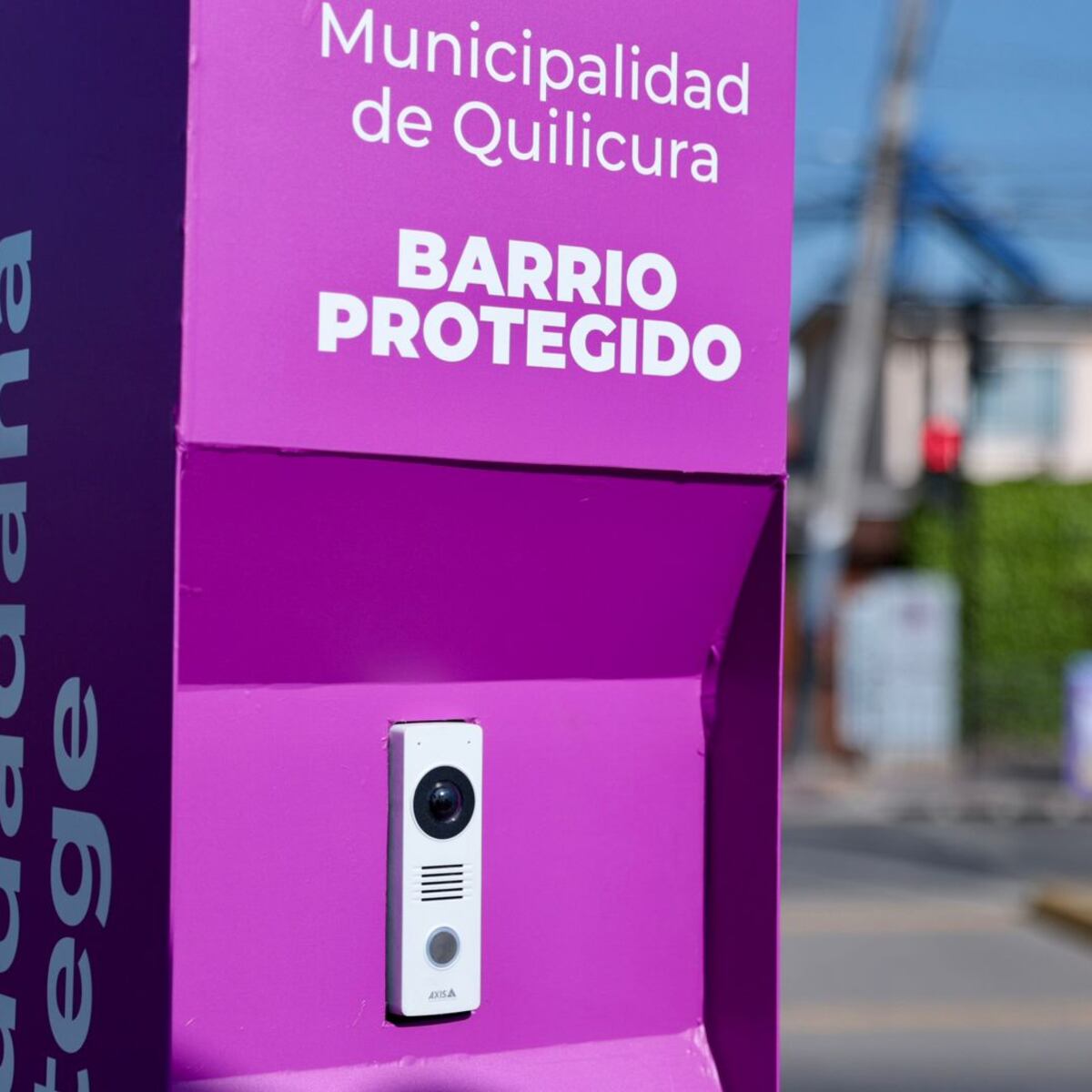 Quilicura implementa Monopostes de Emergencia en zonas clave Quilicura implementa Monopostes de Emergencia en zonas clave
