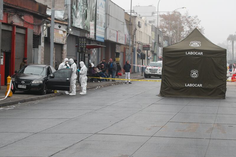 Fallecido por balacera en Estación Central | 09 DE ABRIL DE 2025 / SANTIAGO
Una balacera con un fallecido se registró en Estación Central luego de una riña dentro de un café frente al Mall Plaza Alameda se trasladará a la calle
FOTO: DIEGO MARTIN / AGENCIAUNO
