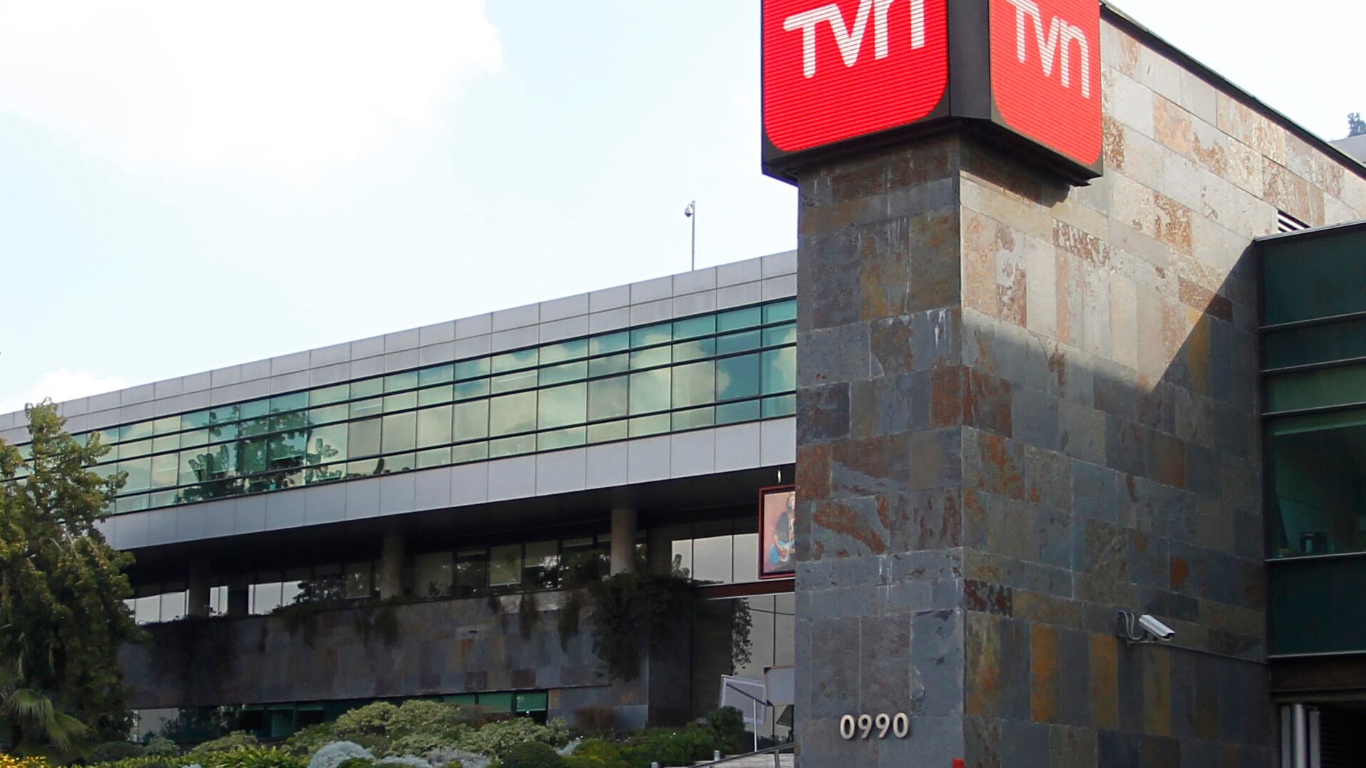 La señal pública habría incorporado a la periodista de CHV y TNT Sports a su área deportiva para el próximo año.