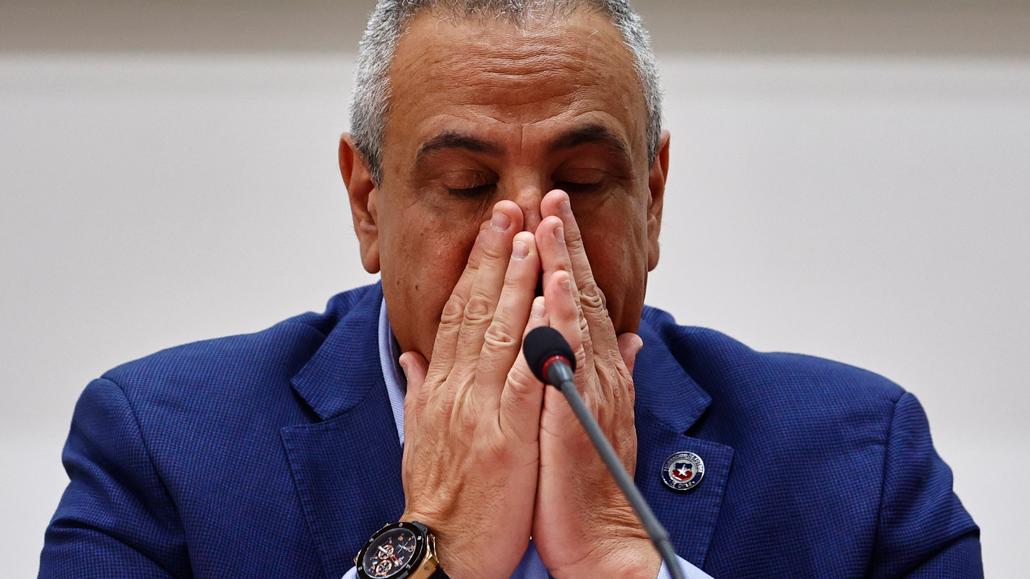 El presidente de la ANFP iba a realizar una charla en una universidad del Maule, sin embargo, autoridades de la institución confirmaron que finalmente no se realizaría debido a las recientes polémicas que ha vivido el ente rector del fútbol chileno.