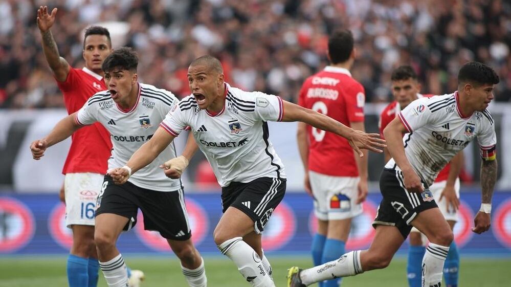 El delantero anotó uno de los dos goles del agónico triunfo de Colo Colo sobre la UC.