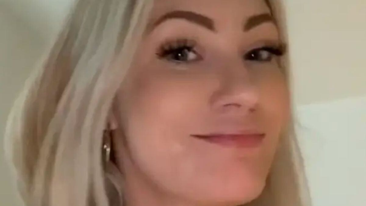 Nicole Johnson se metió en problemas por usar TikTok.