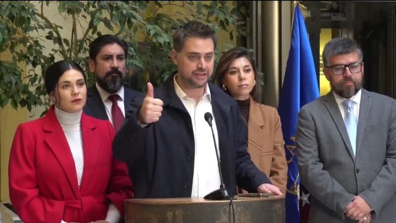 Tras arrepentimiento de Matthei diputados oficialistas denuncian ante la Fiscalía redes de desinformación vinculadas al Partido Republicano