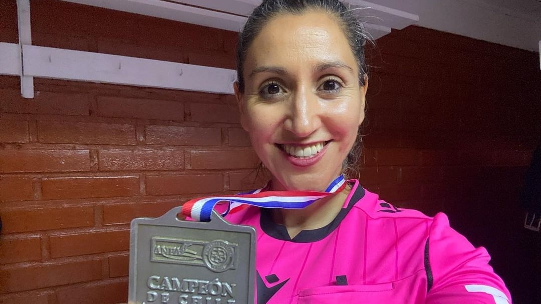 La jueza chilena aseguró que el próximo año regresará al arbitraje luego de cumplir el castigo impuesto por la ANFP.