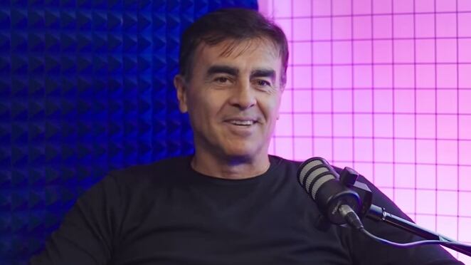 El entrenador argentino-boliviano decidió rechazar un regreso a la banca de Colo Colo.