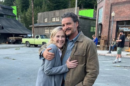 Pedro Pascal despide a Catherine O’Hara tras compartir una de sus últimas escenas en The Last of Us