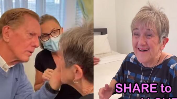 La mujer quedó muy contenta por cómo la maquilló su esposo