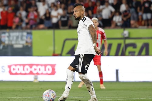 “Lo hablamos cara a cara”: Arturo Vidal revela cómo arregló sus problemas con el DT Fernando Ortiz