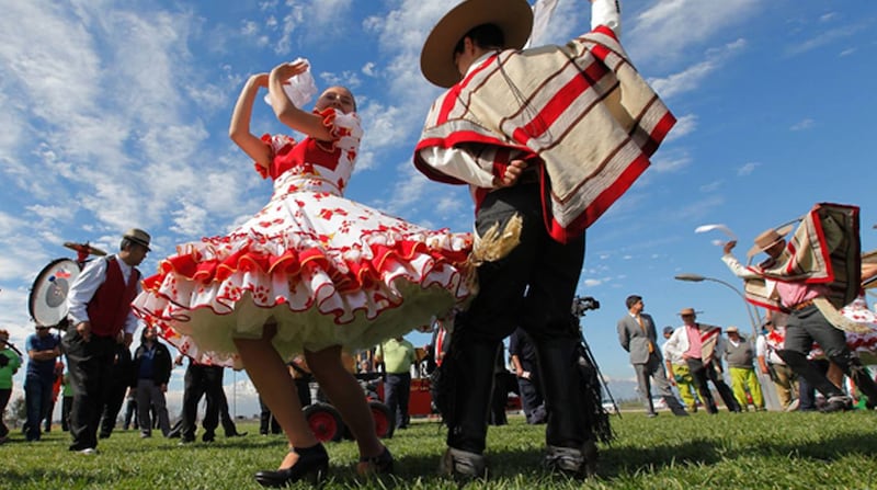 Comunidad chilena en EEUU decidió suspender celebración de Fiestas Patrias: temen redadas migratorias