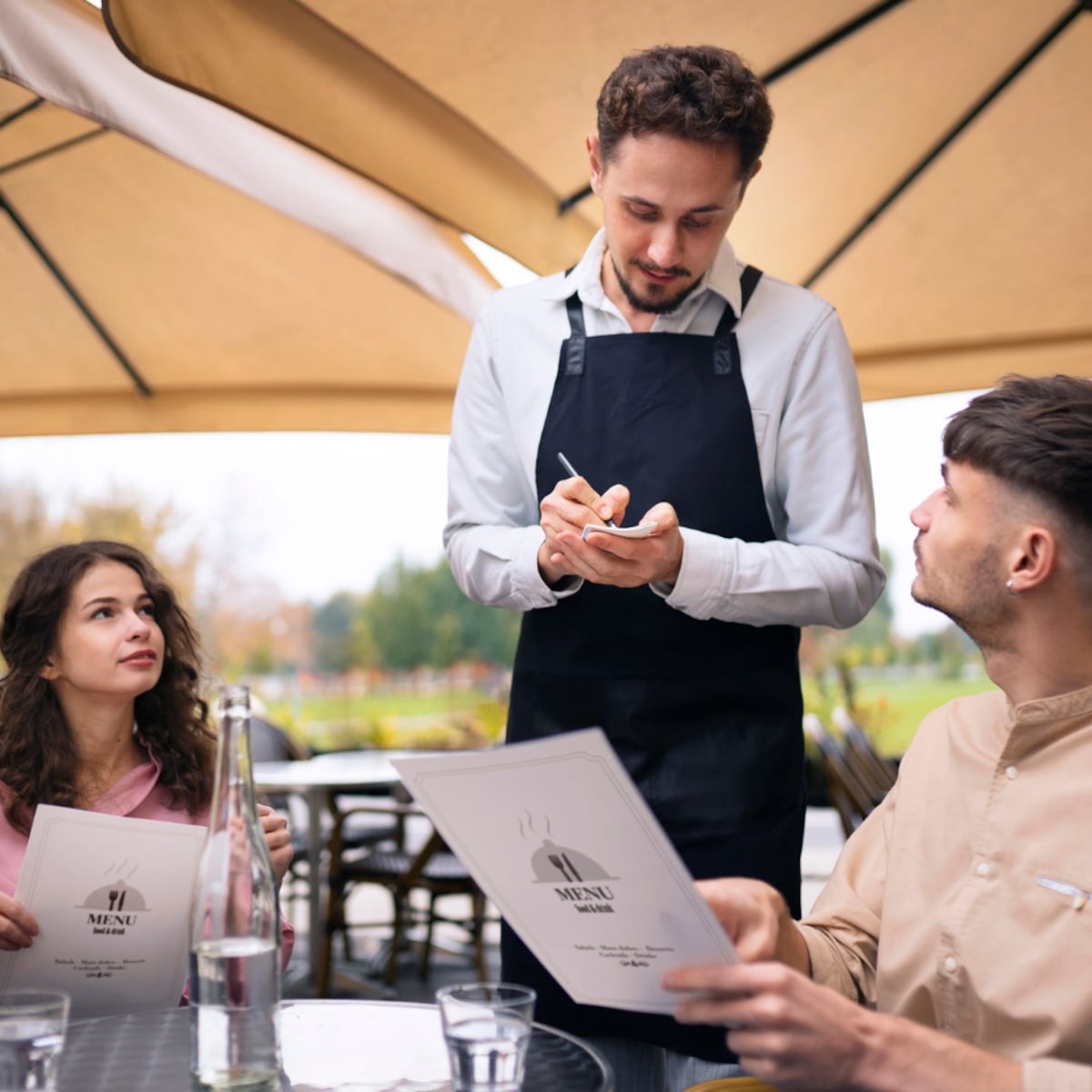 Top 10 carreras técnicas con más postulaciones laborales Top 10 carreras técnicas con más postulaciones laborales