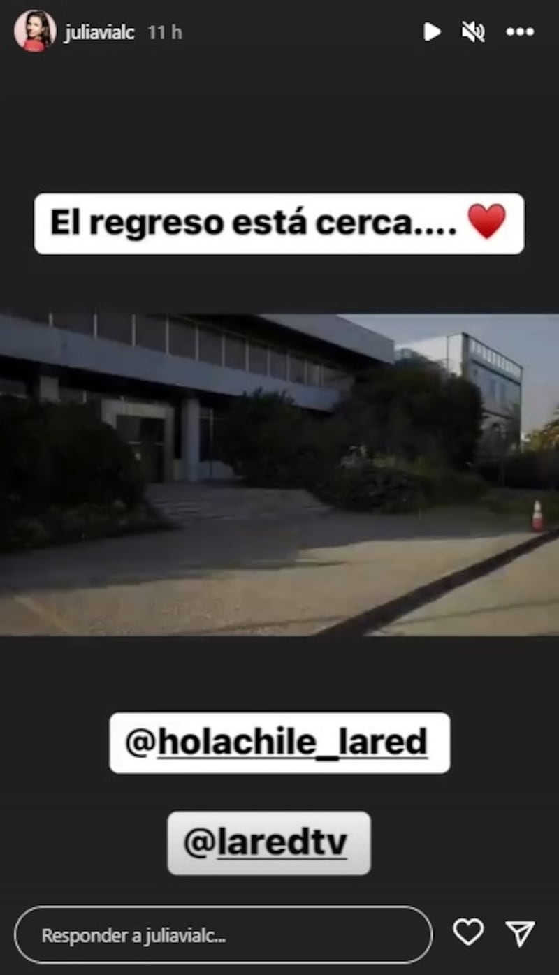 Julia Vial reaccionó en sus redes sociales al regreso de su programa "Hola Chile" en La Red.