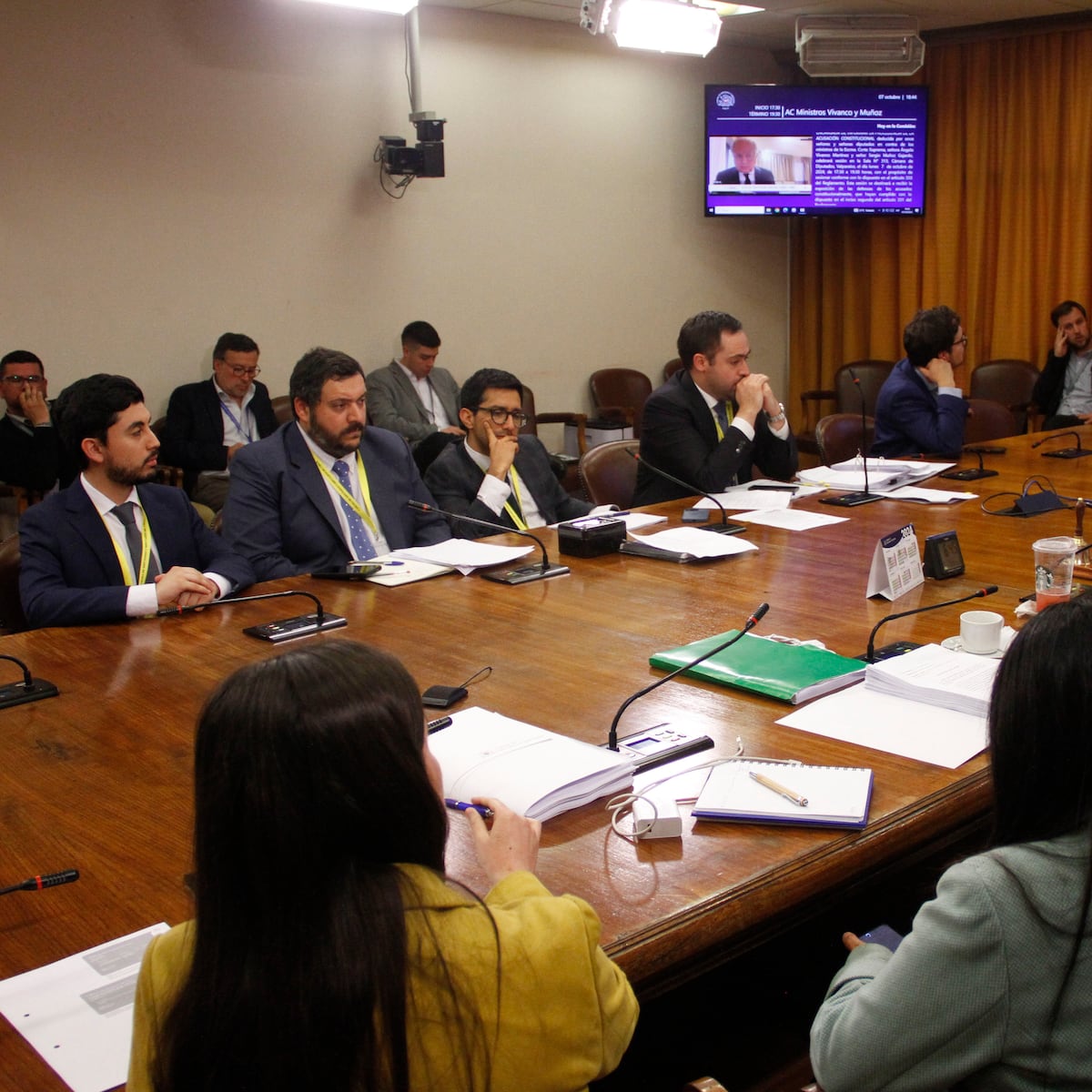 Comisión aprueba acusación contra Vivanco y Muñoz Comisión aprueba acusación contra Vivanco y Muñoz