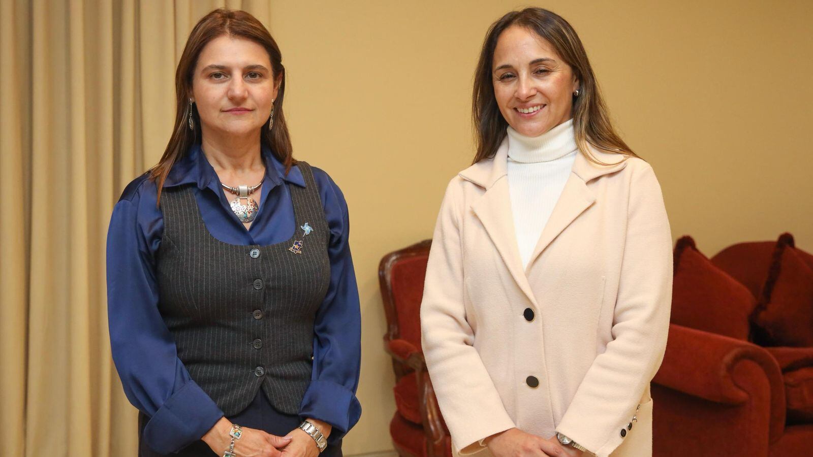 Diputadas Sofía Cid y Carla Morales