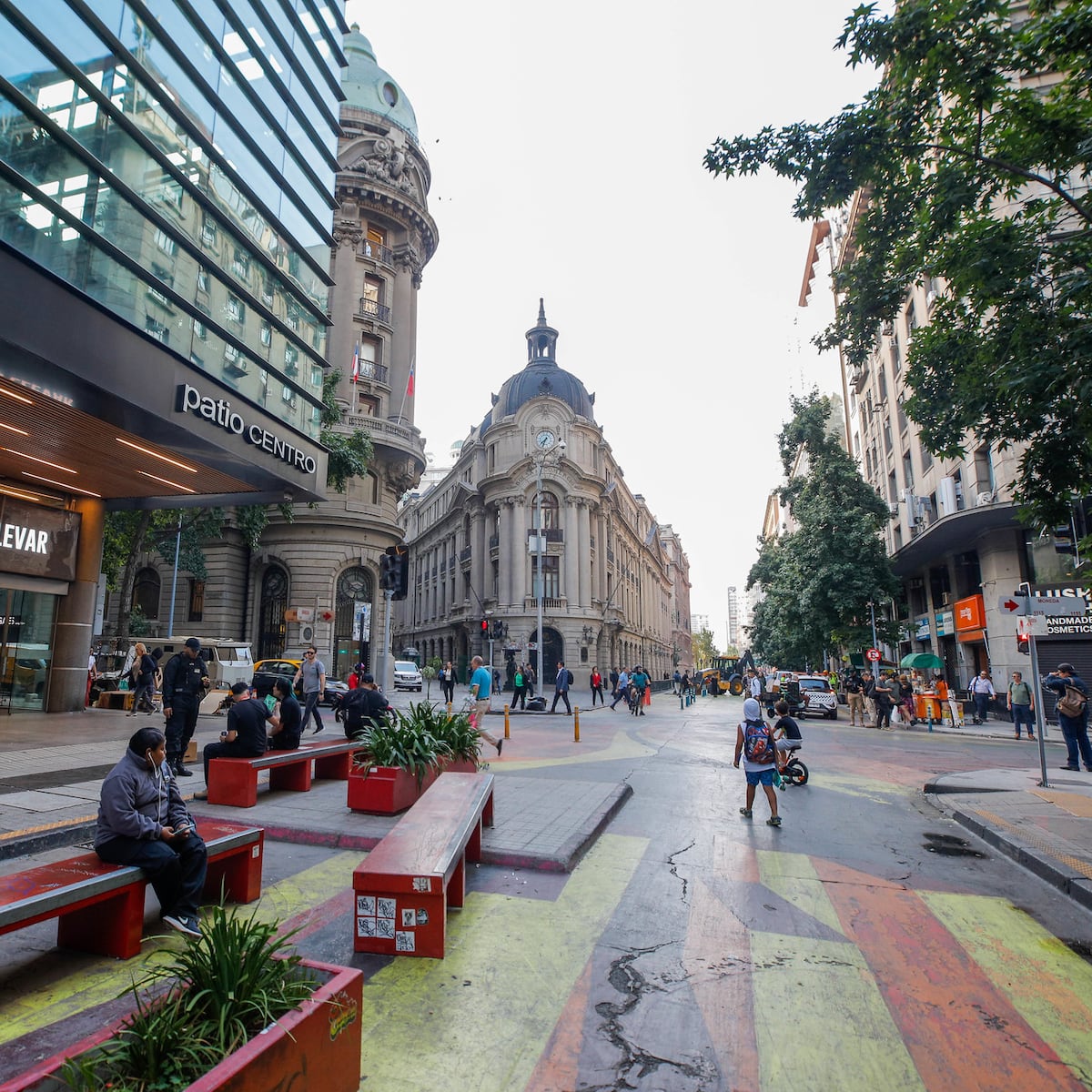 Obras de remodelación en Paseo Bandera para buses RED Obras de remodelación en Paseo Bandera para buses RED