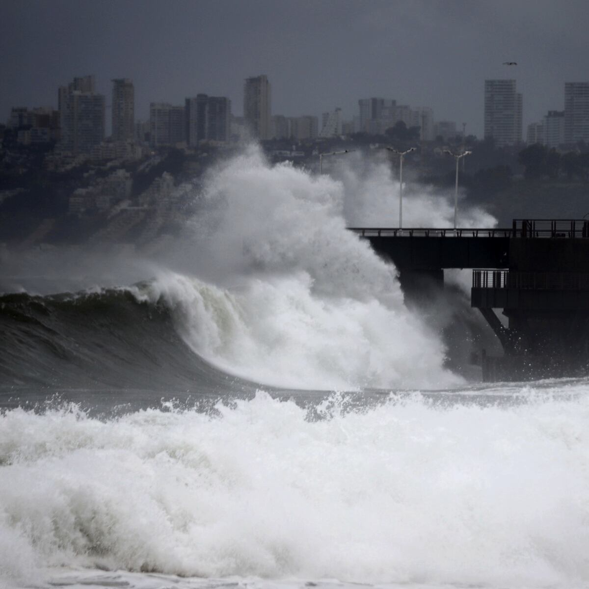 Playas chilenas en peligro: erosión costera afecta a 86% Playas chilenas en peligro: erosión costera afecta a 86%