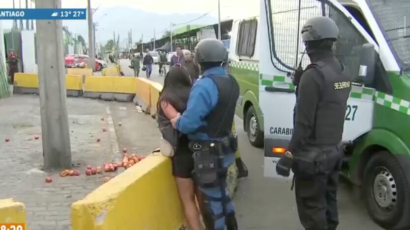 Mujer dispara en Lo Valledor