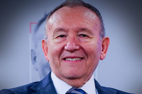 Gobierno da pie atrás: Descarta limitar gratuidad universitaria a mayores de 30 años