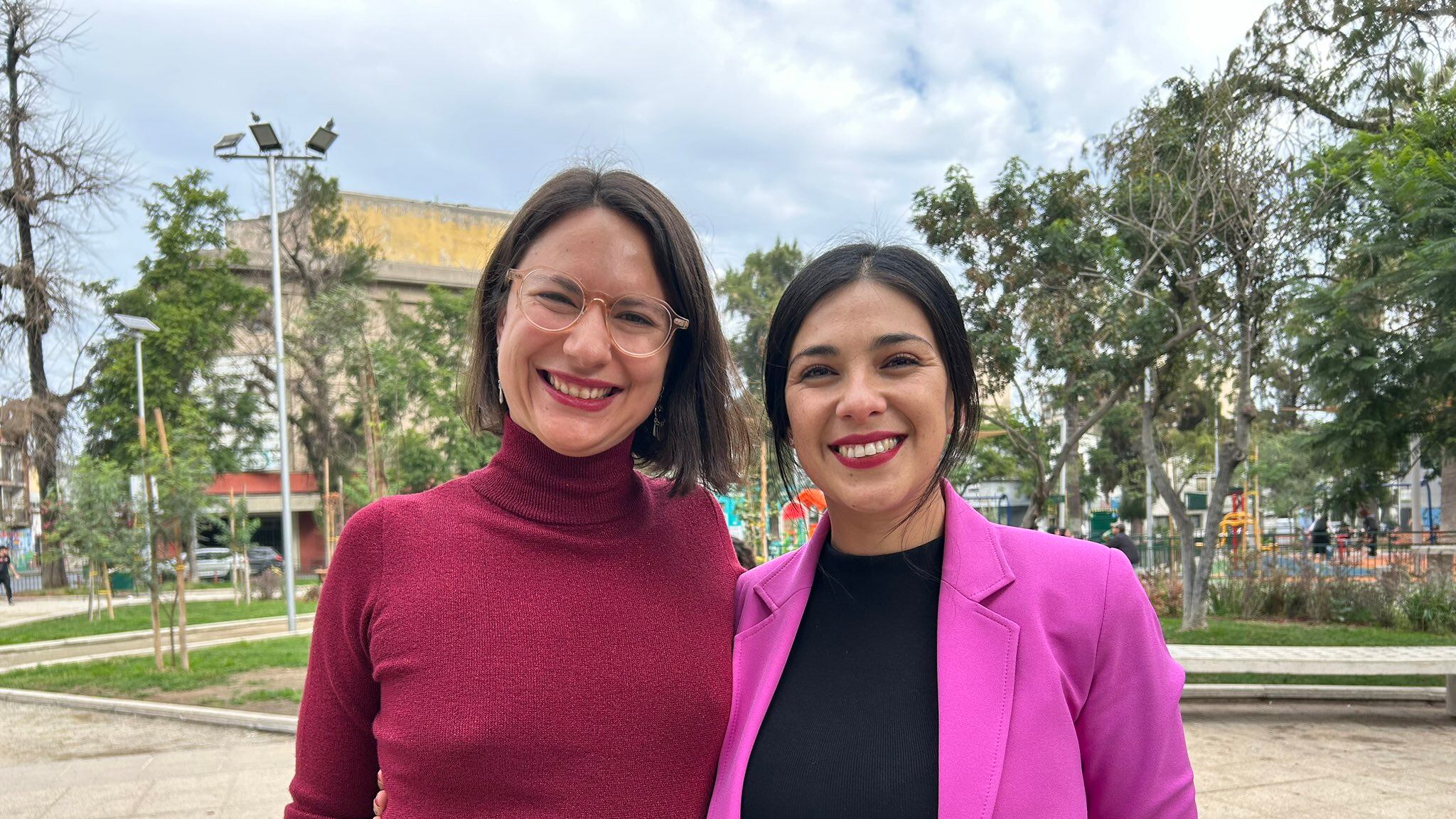 Irací Hassler y Karol Cariola.