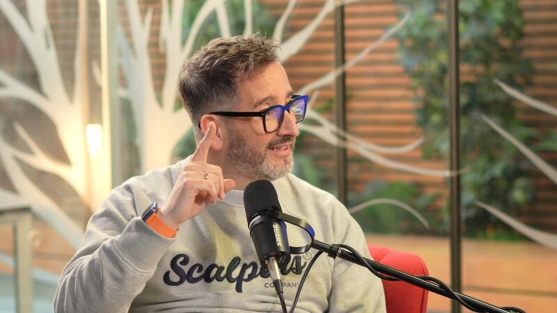 Eduardo Fuentes recuerda cuando vivió con Felipe Avello: había terminado con su polola y necesitaba un departamento