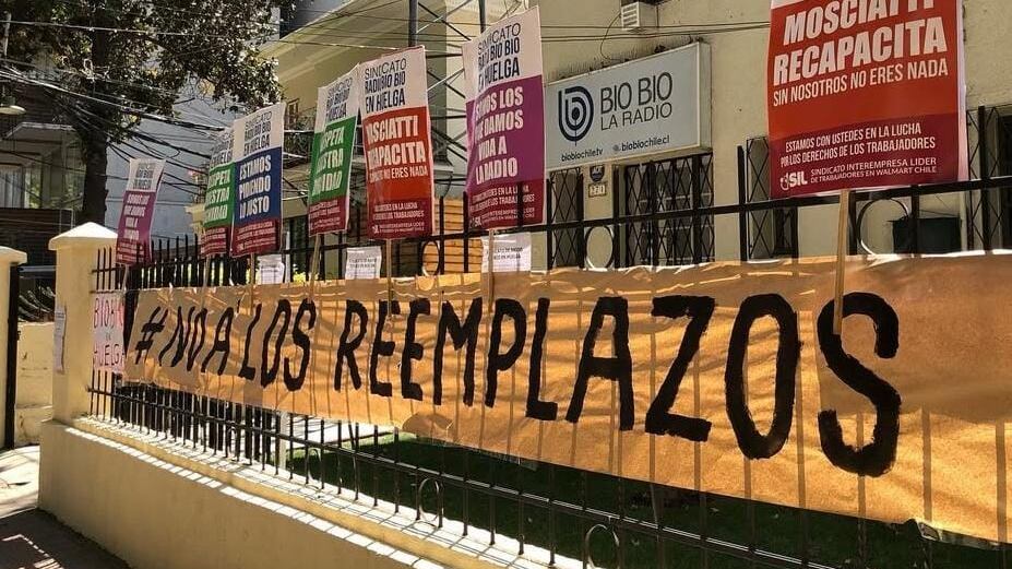 Sindicato de Trabajadores de radio Bío Bío en huelga. Octubre de 2018.