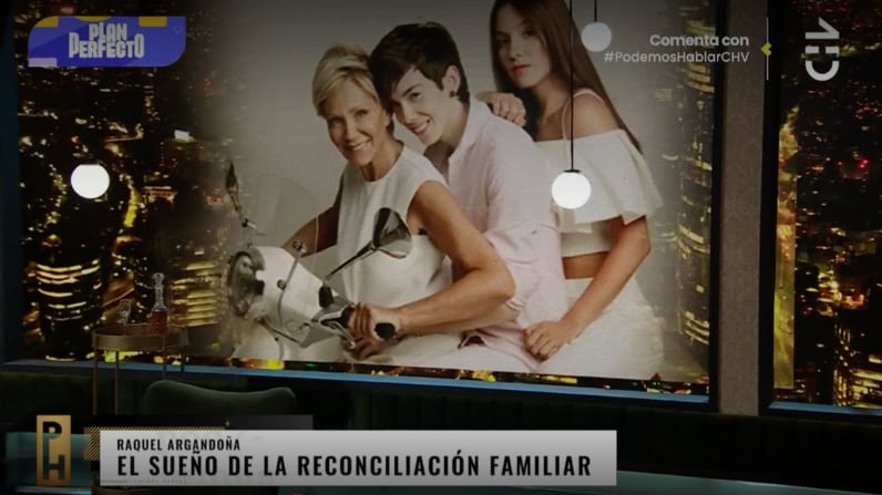 Raquel Argandoña y sus hijos | Captura: Podemos Hablar de CHV