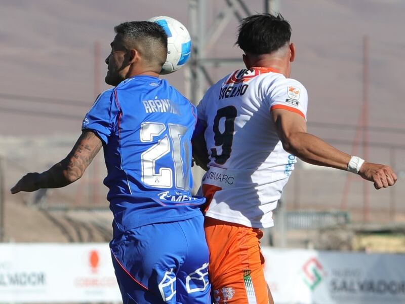 Citados para el 1 de abril: Cobresal denuncia a Universidad de Chile ante tribunal disciplinario de la ANFP por desmanes de sus hinchas en El Salvador