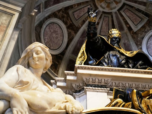 ¿Por qué se considera al Papa como el sucesor de San Pedro?