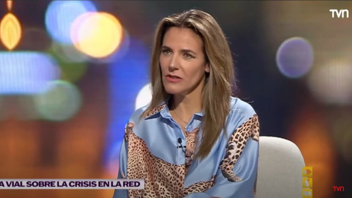 Julia Vial en "Buenas noches a todos" | TVN