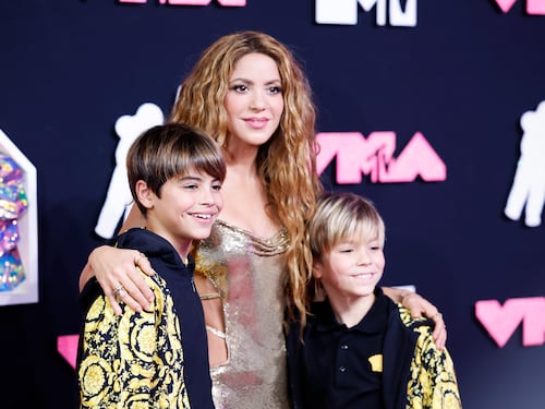 Hijo de Shakira le siguió los pasos y enamoró a muchos en una presentación musical