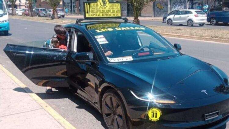 Colectivo Tesla en Quillota