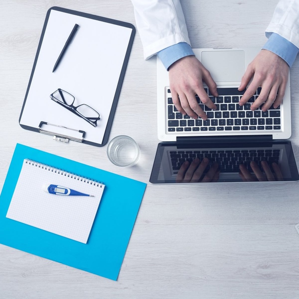 Informe Dipres: 577 absueltos y 262 destituidos por licencias médicas falsas Informe Dipres: 577 absueltos y 262 destituidos por licencias médicas falsas