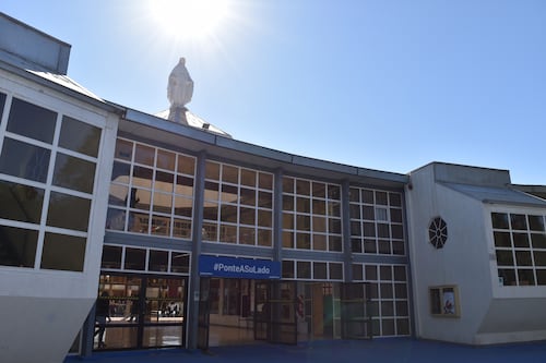Estudiante protagoniza violento ataque con arma blanca en colegio de Calama: una inspectora fallecida y cuatro heridos