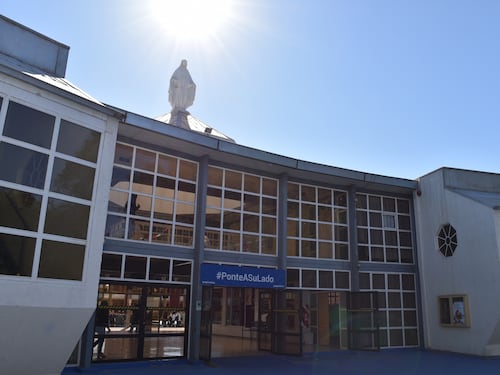 Estudiante protagoniza violento ataque con arma blanca en colegio de Calama: una inspectora fallecida y cuatro heridos