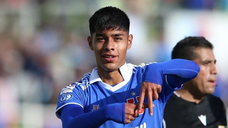 Según la emisora radial, el jugador de la U no estará en el Superclásico ante Colo Colo ya que se fue al Midtjylland de Dinamarca.