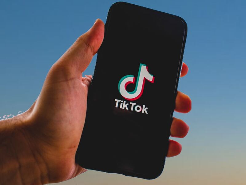 El truco escondido en las profundidades de TikTok para poder ver hasta dos horas de videos sin conexión