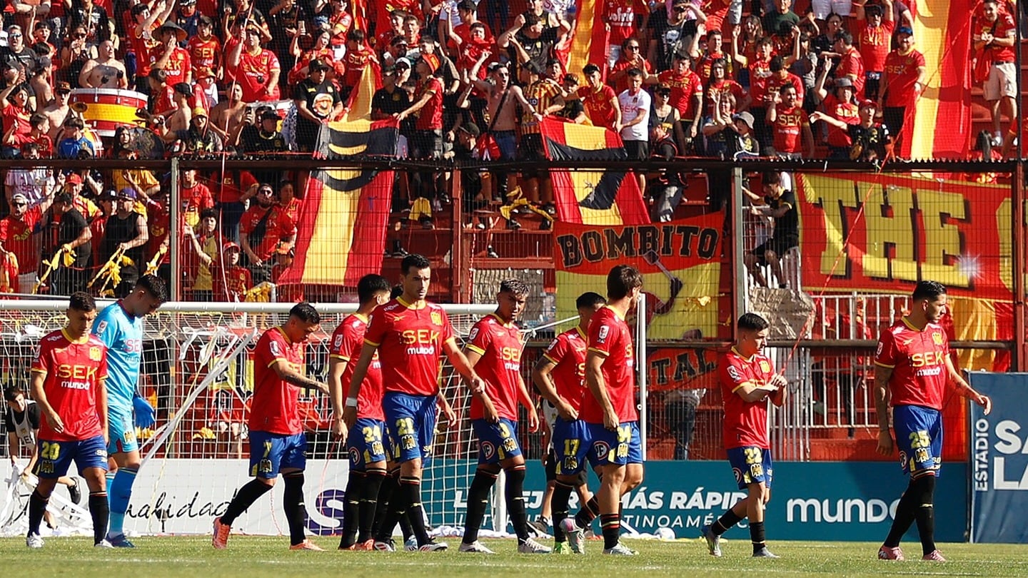 El club hispano acudió a la justicia para evitar el descenso