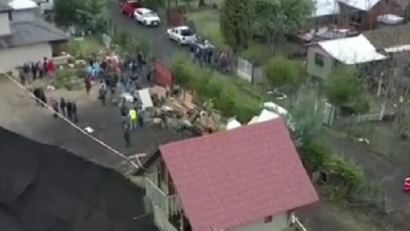 Casa al borde del estero