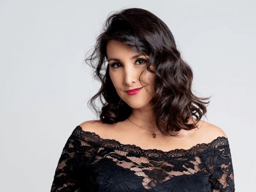 “Icha” Sobarzo sufrió grave accidente automovilístico tras choque con conductor que pasó luz roja