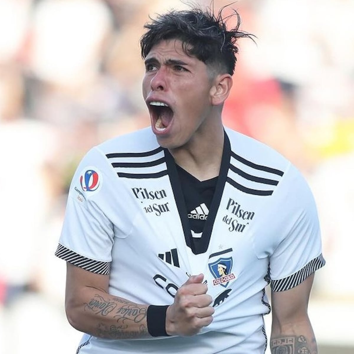 Carlos Palacios revela cómo se hizo dueño de la camiseta 7 de Colo Colo Carlos Palacios revela cómo se hizo dueño de la camiseta 7 de Colo Colo