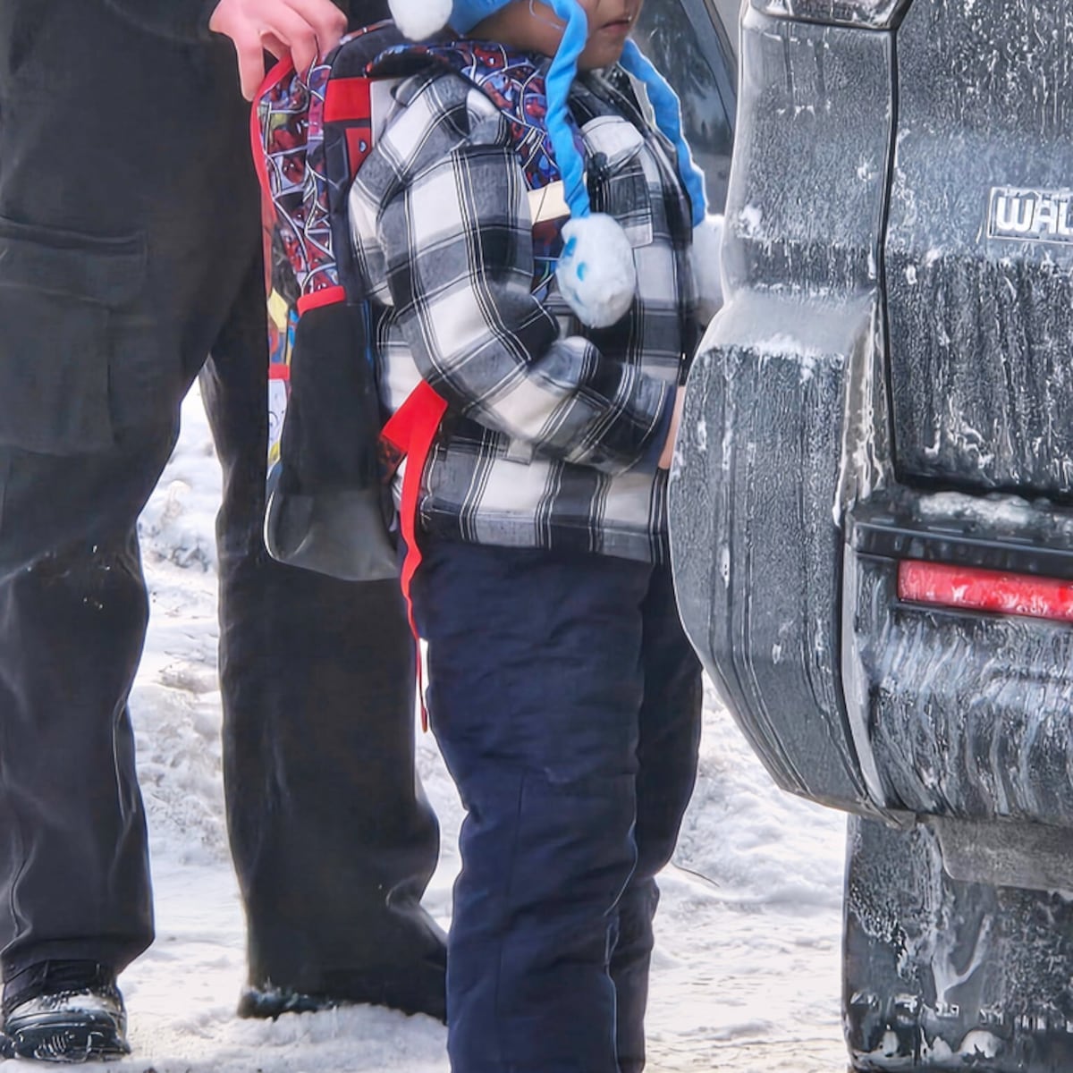 Niño de cinco años detenido por agentes de inmigración del gobierno de Trump Niño de cinco años detenido por agentes de inmigración del gobierno de Trump