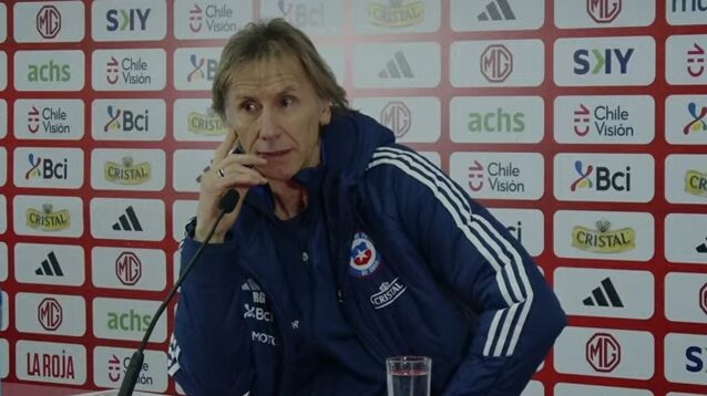 El entrenador de la Roja dejó nuevamente fuera de la selección a Gary Medel y Arturo Vidal.