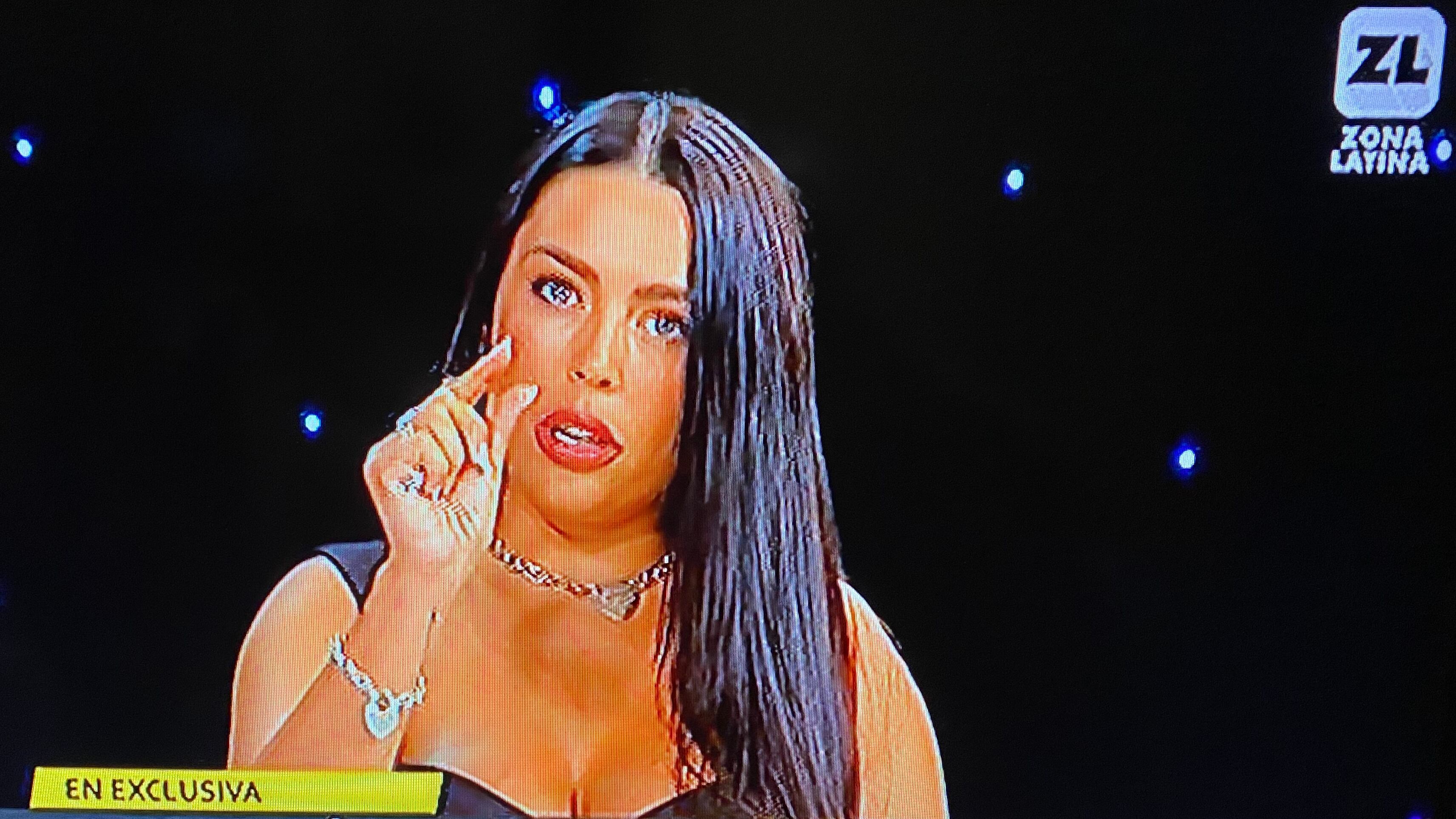 La mediática se defendió esta noche de las acusaciones de Angie Alvarado en el programa "Zona de estrellas".