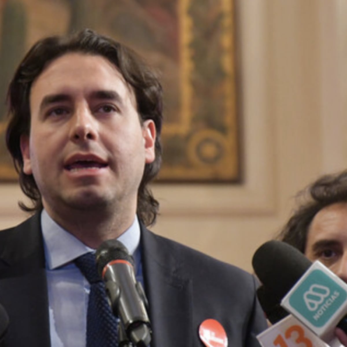 Mirosevic propone legalizar marihuana contra narcotráfico Mirosevic propone legalizar marihuana contra narcotráfico