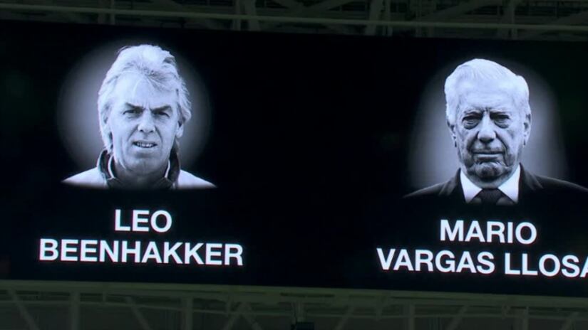 Minuto de silencio por Leo Beenhakker y Mario Vargas Llosa .