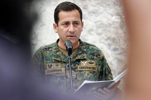 Caso Putre: Gobierno ratifica al General Iturriaga como Jefe del Ejército