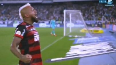Arturo Vidal anotó un nuevo gol oficial con la camiseta de Flamengo.