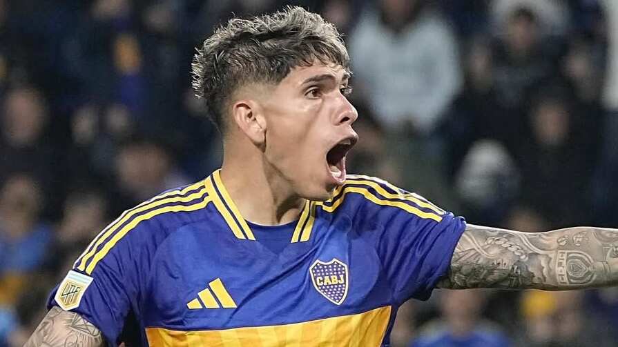 El mediocampista chileno fue duramente cuestionado luego de la eliminación del cuadro boquense ante Independiente en el torneo argentino.