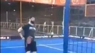 Gabriel Boric juega padel con ministro Giorgio Jackson y lo critican en redes sociales.