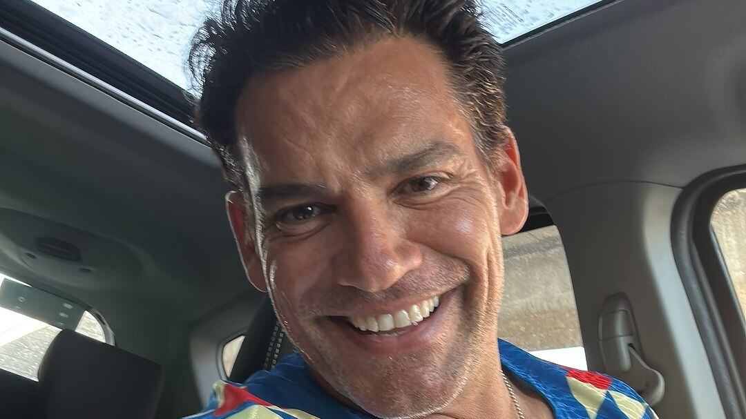 El actor chileno confirmó en una entrevista en México que se encuentra en una relación sentimental formal luego de su separación definitiva con Angélica Castro.